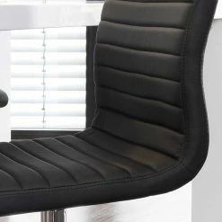 Esszimmer Drehstühle Aus Kunstleder - Ragusca (4er Set) 10 Esszimmer Drehstühle Aus Kunstleder - Ragusca (4er Set) -Malott-Shop esszimmer drehstuehle aus kunstleder in schwarz mit chromfuss ragusca 04